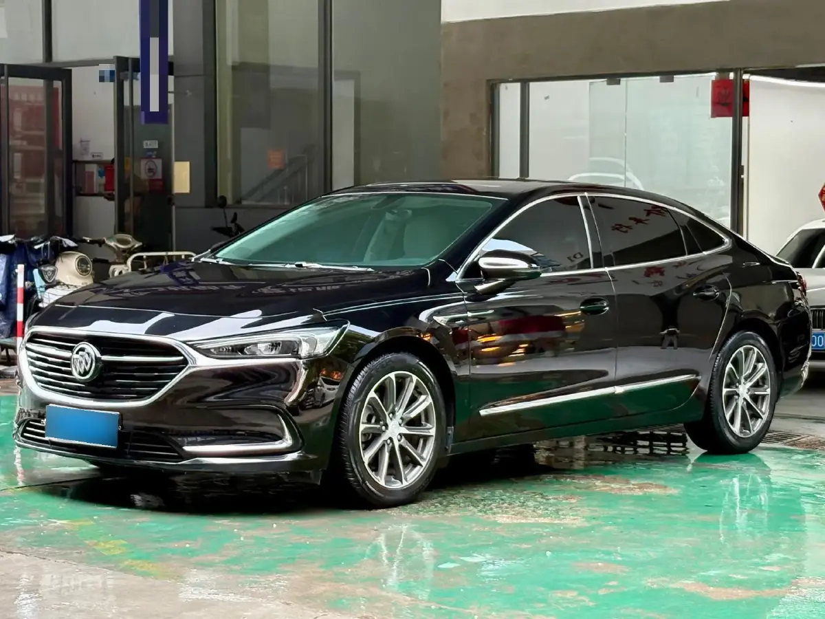 2020 Buick Larcosse 2.0T 237HP L4 9AT