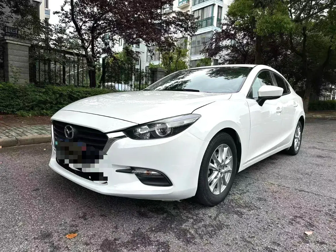 2017 Mazda 3 Axela 1.5L 117HP L4 6AT