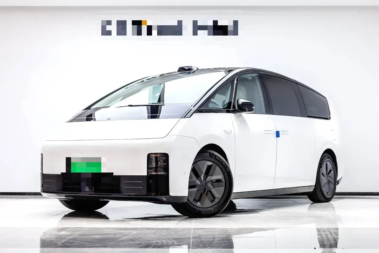 2024 Li MEGA BEV 102.7KWH