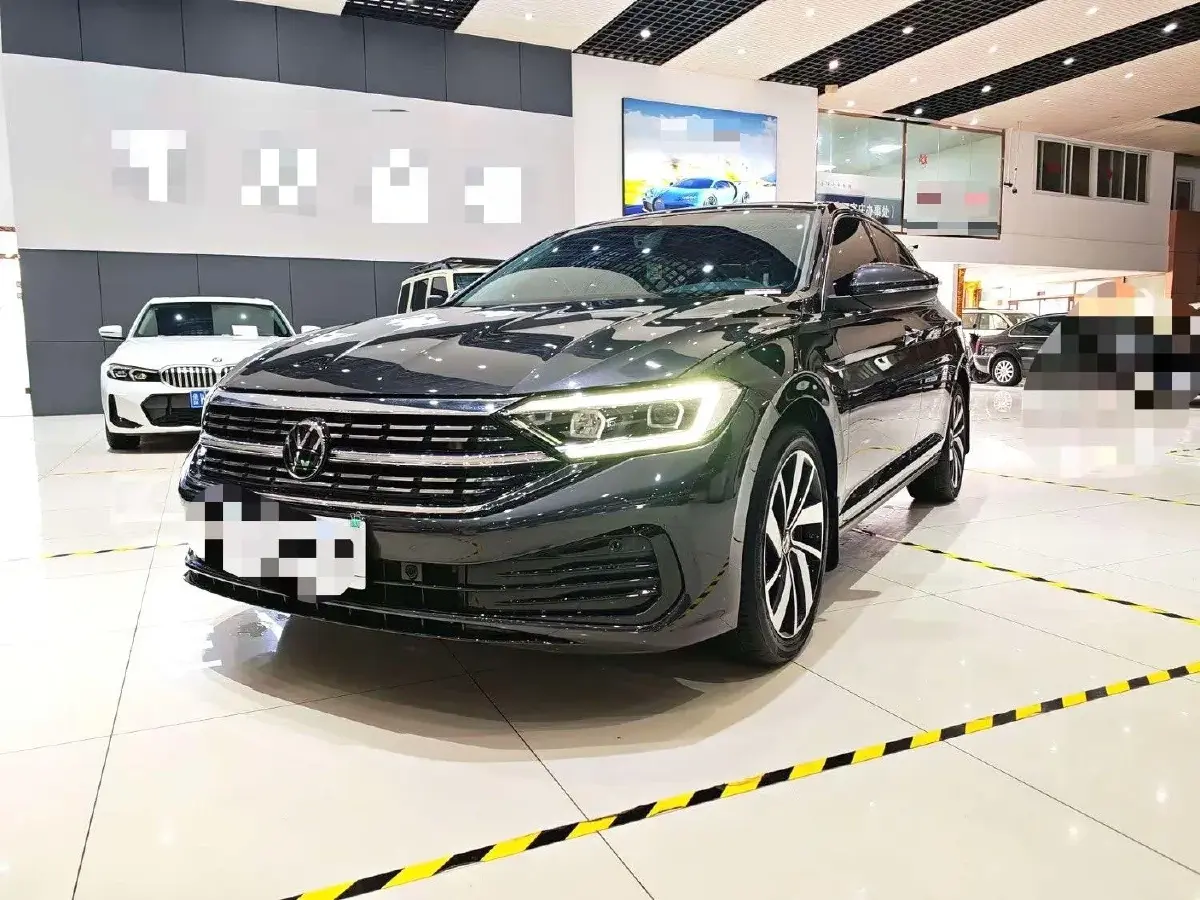 2024 Volkswagen Sagitar 1.5T 160HP L4 7DCT