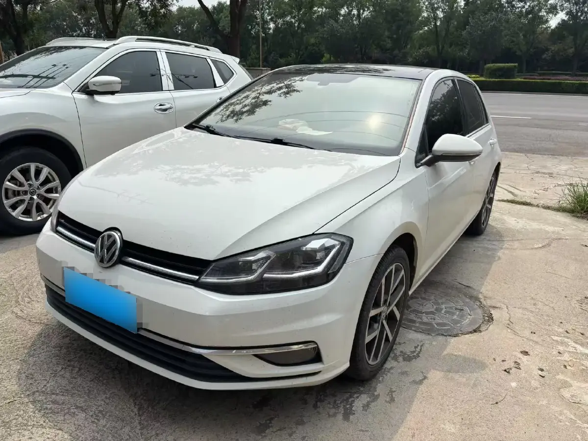 2018 Volkswagen Golf 1.4T 150HP L4 7DCT