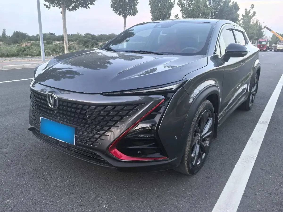 2020 ChangAn UNI-T 1.5T 180HP L4 7DCT