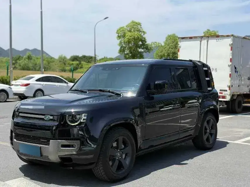 2022 Land Rover Defender 3.0T 400HP L6 8AT