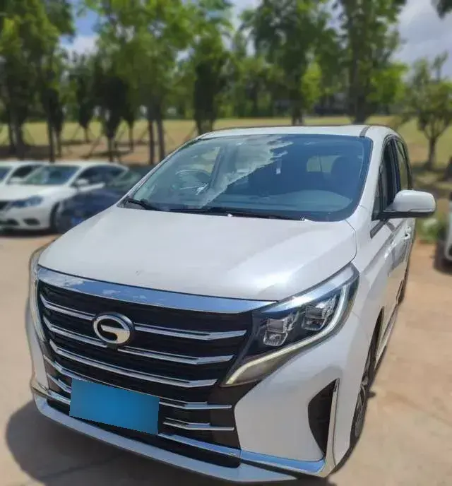 2021 GAC Trumpchi M8 2.0T 252HP L4 8AT