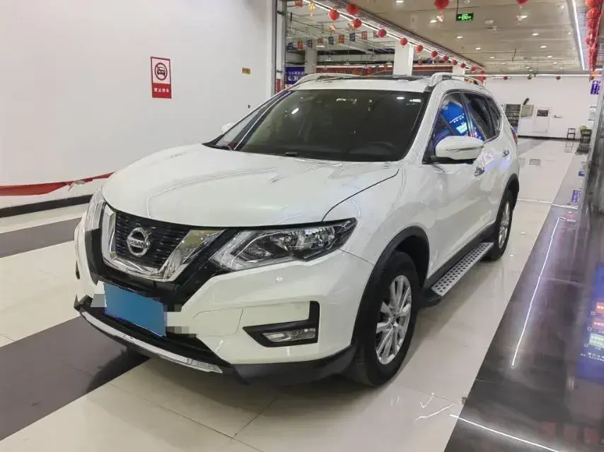 2020 Nissan X-Trail 2.0L 154HP L4 CVT