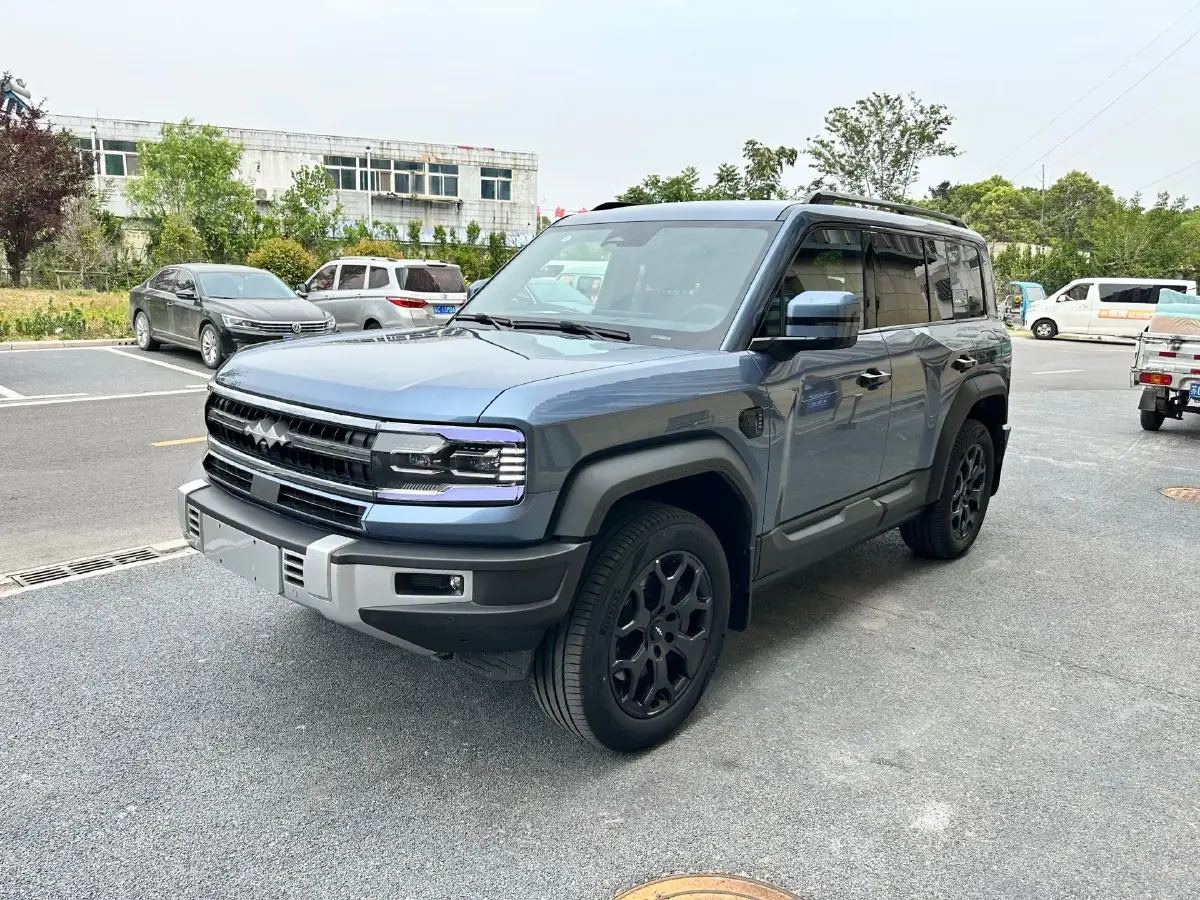 2023 FangChengBao Bao 5 1.5T 194HP L4 E-CVT PHEV 31.8KWH