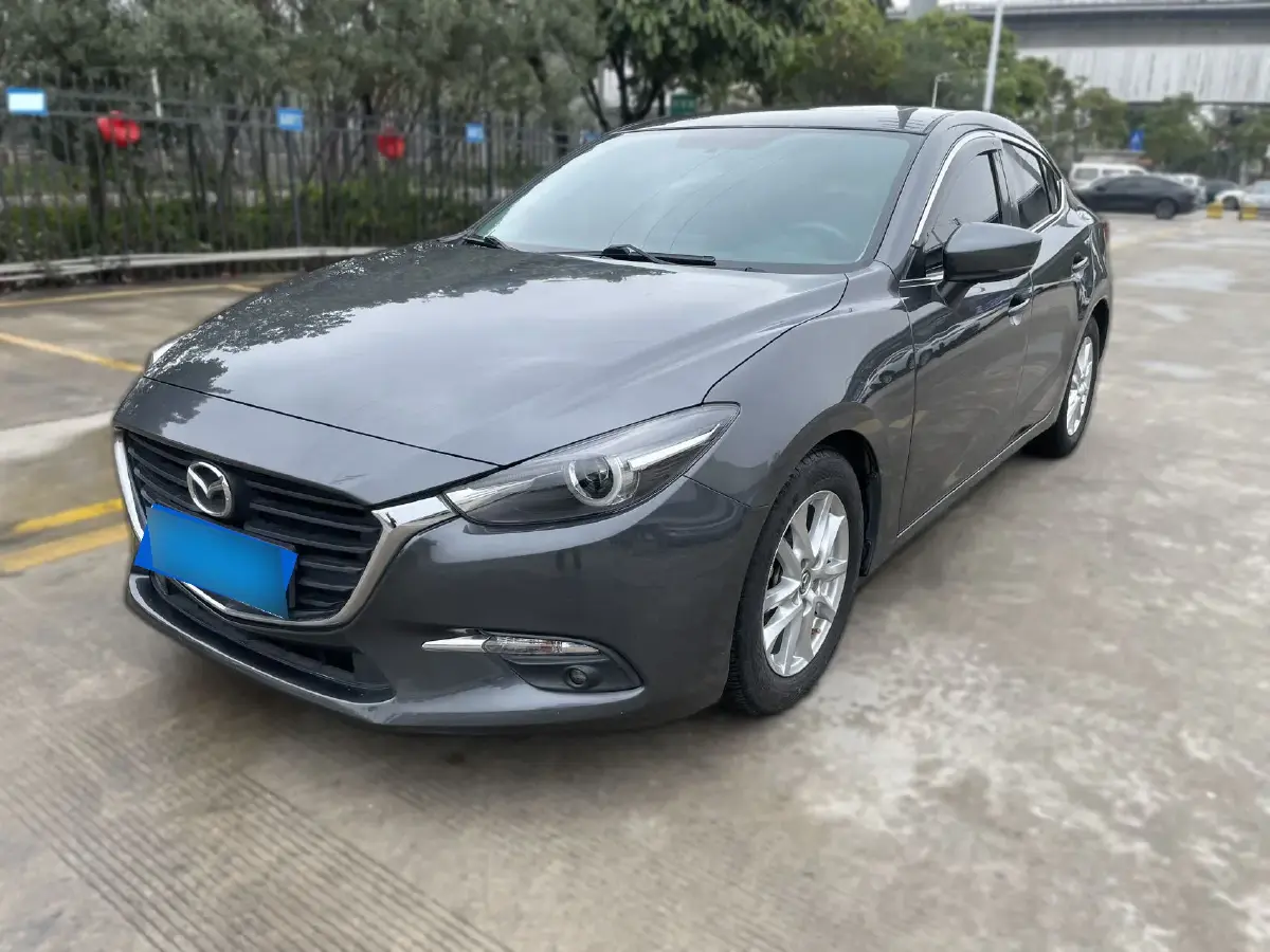 2017 Mazda 3 Axela 1.5L 117HP L4 6AT
