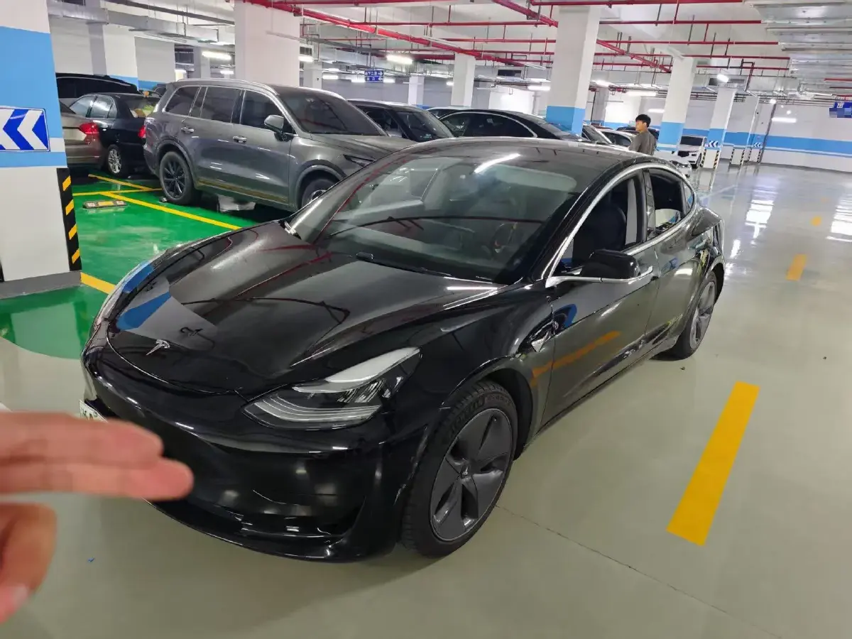 2020 Tesla Model 3 BEV 52KWH
