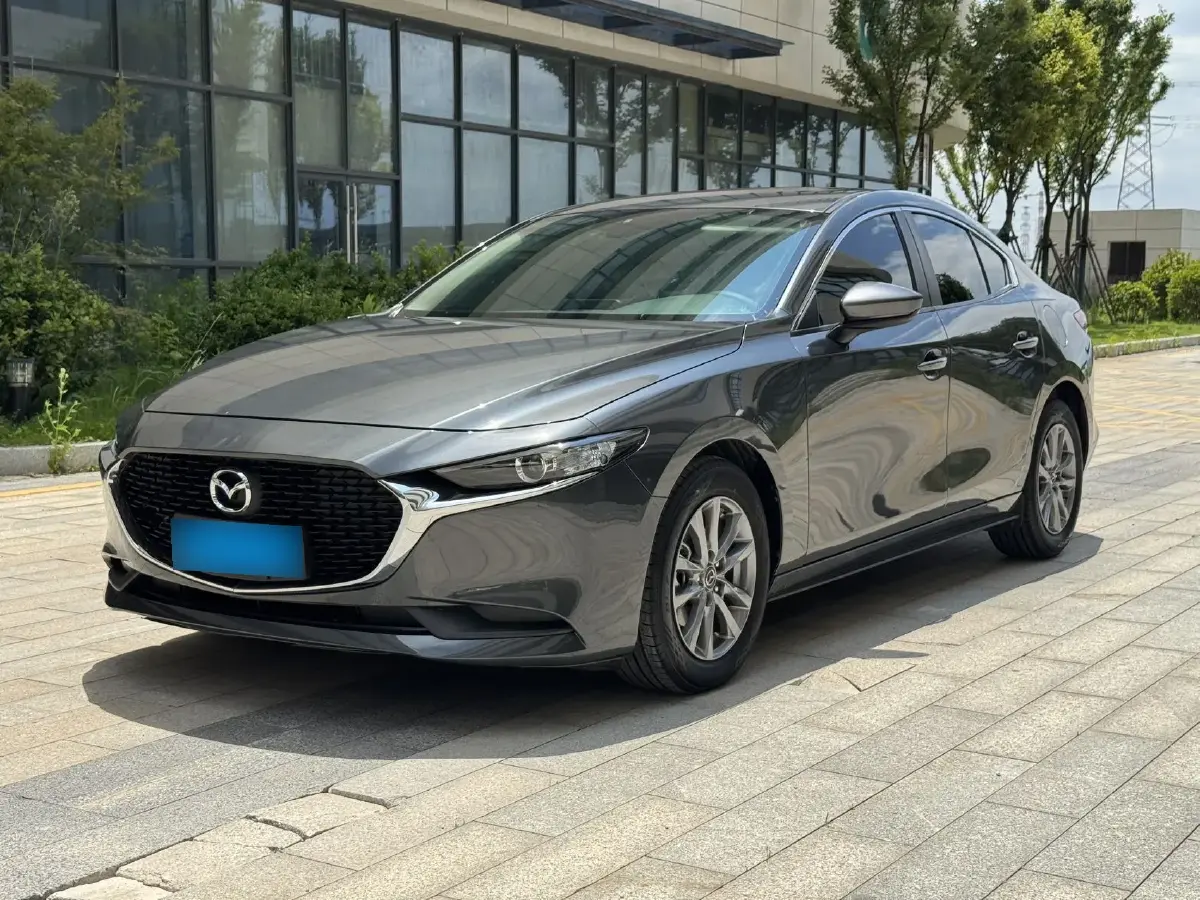 2023 Mazda 3 Axela 2.0L 158HP L4 6AT