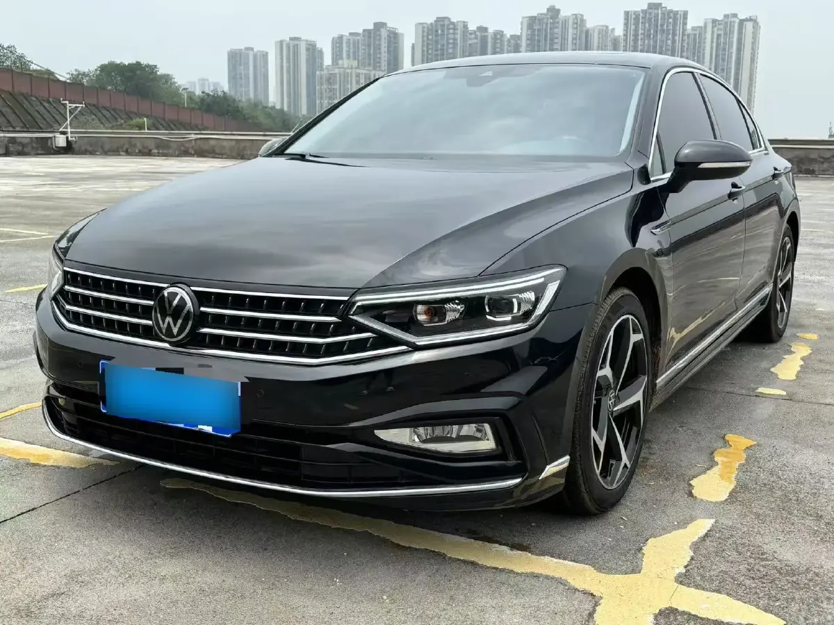 2023 Volkswagen Magotan 2.0T 186HP L4 7DCT