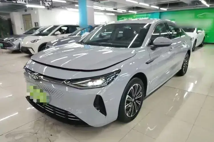 2024 Fulwin FulwinA8 1.5T 156HP L4 1DHT PHEV 18.3KWH