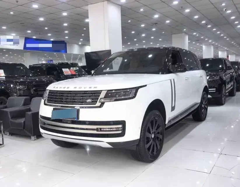 2024 Land Rover Range Rover 3.0T 400HP L6 8AT