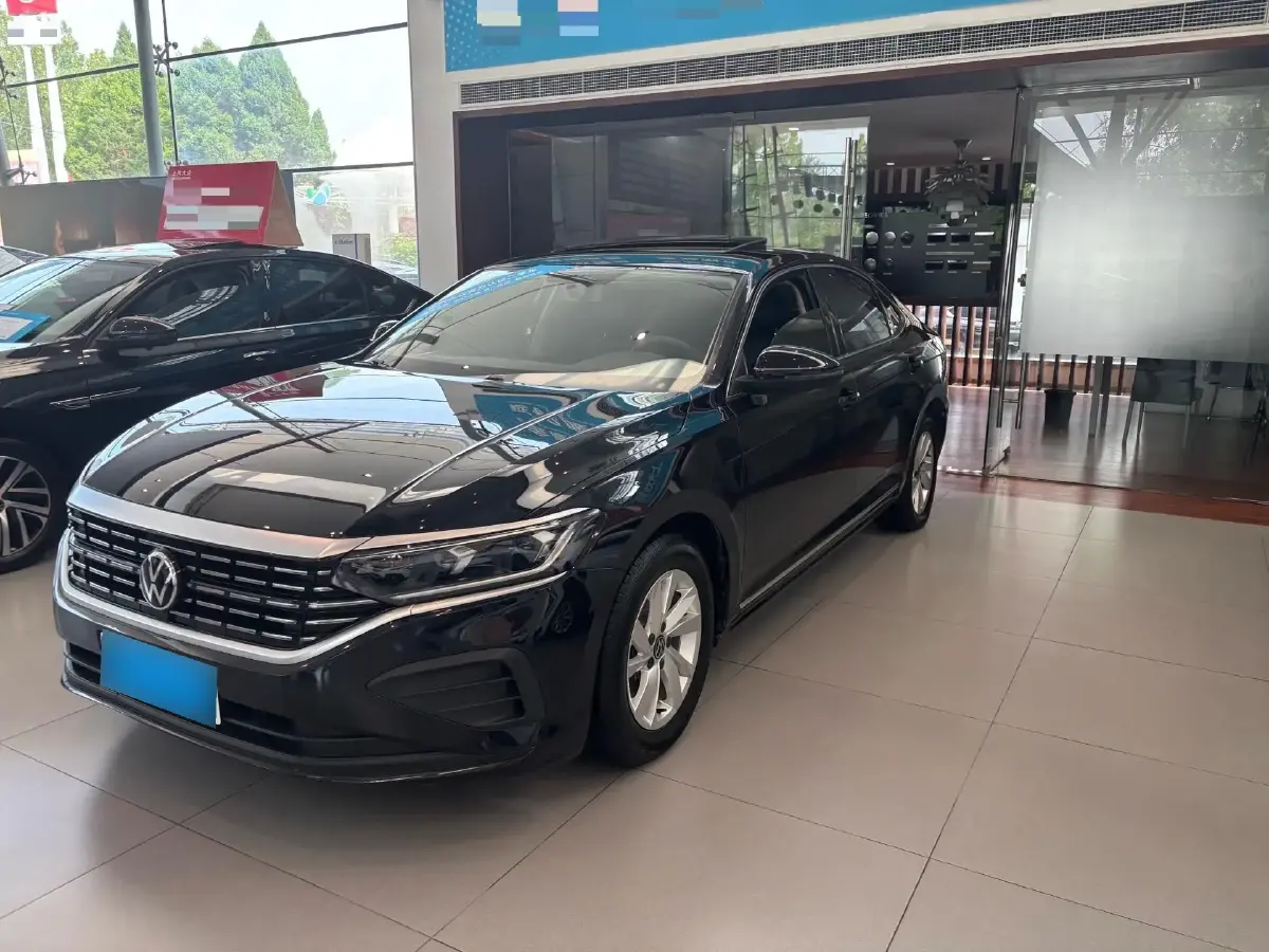 2022 Volkswagen Passat 1.4T 150HP L4 7DCT