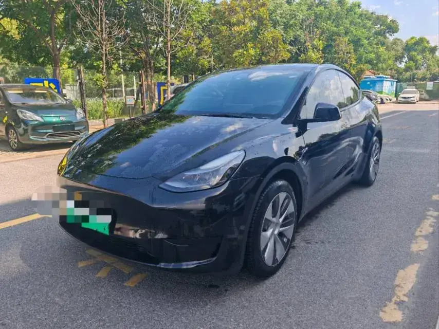 2022 Tesla Model Y BEV 60KWH