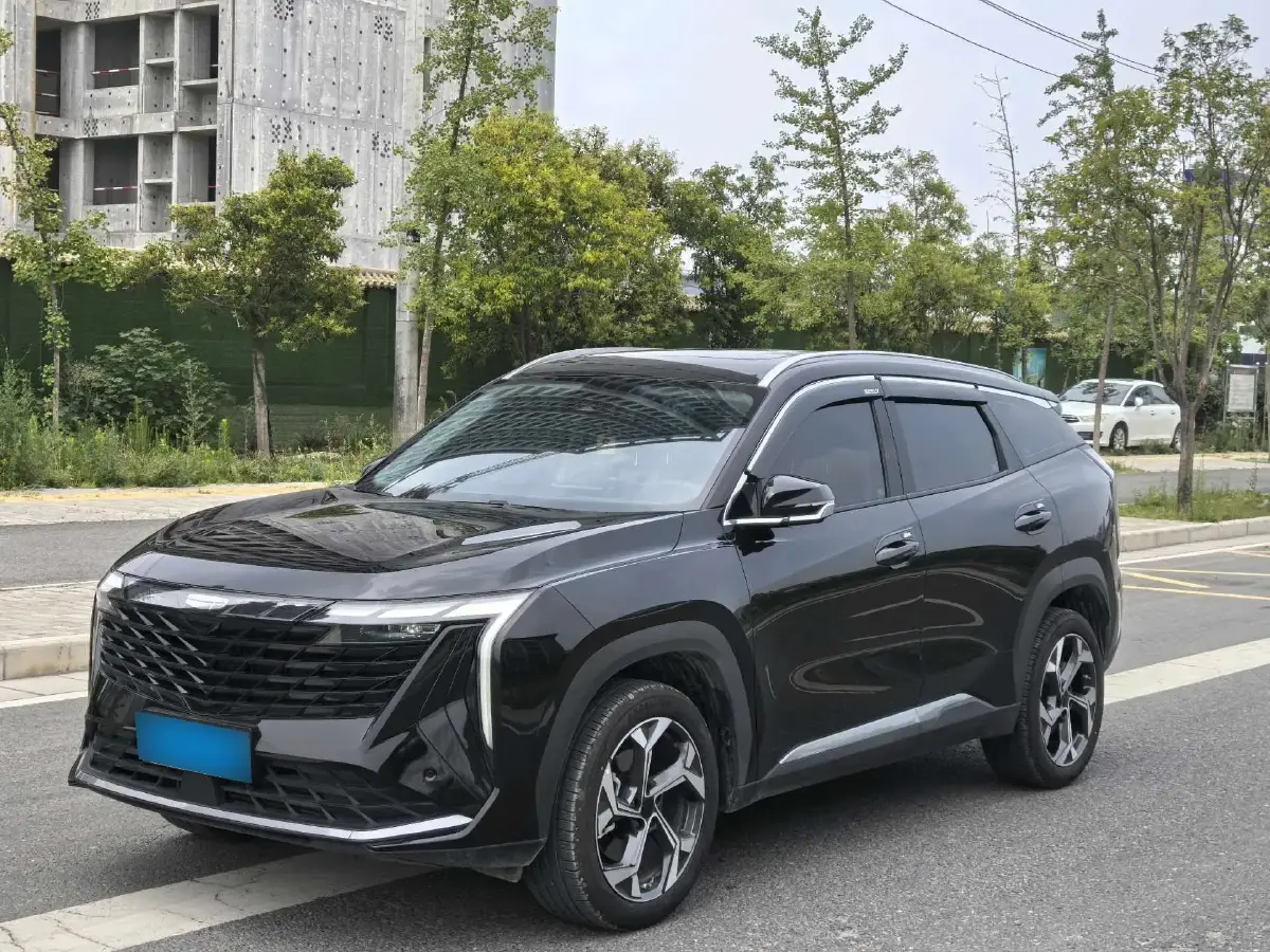2024 Geely StarRay 1.5T 181HP L4 7DCT