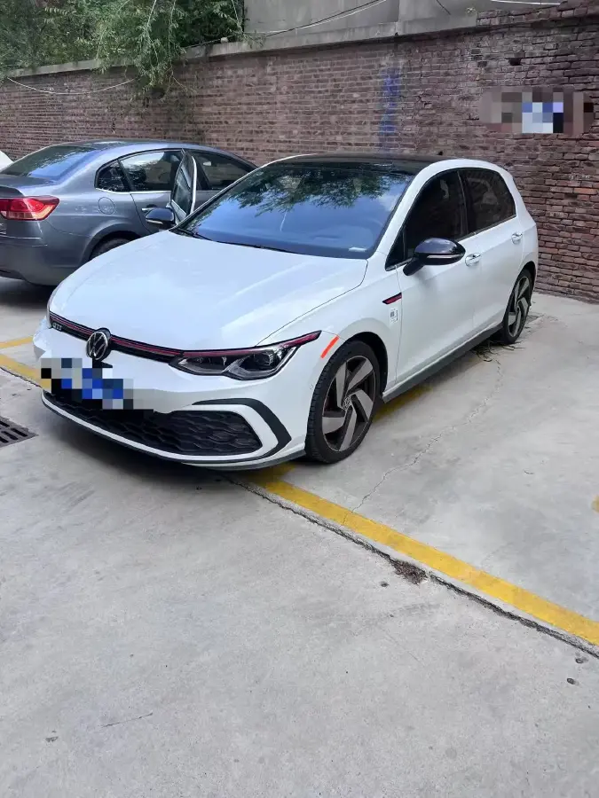 2021 Volkswagen GolfGTI 2.0T 220HP L4 7DCT