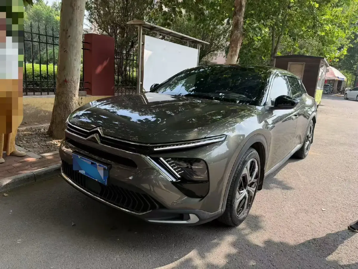 2023 Citroen C5 X 1.6T 175HP L4 8AT