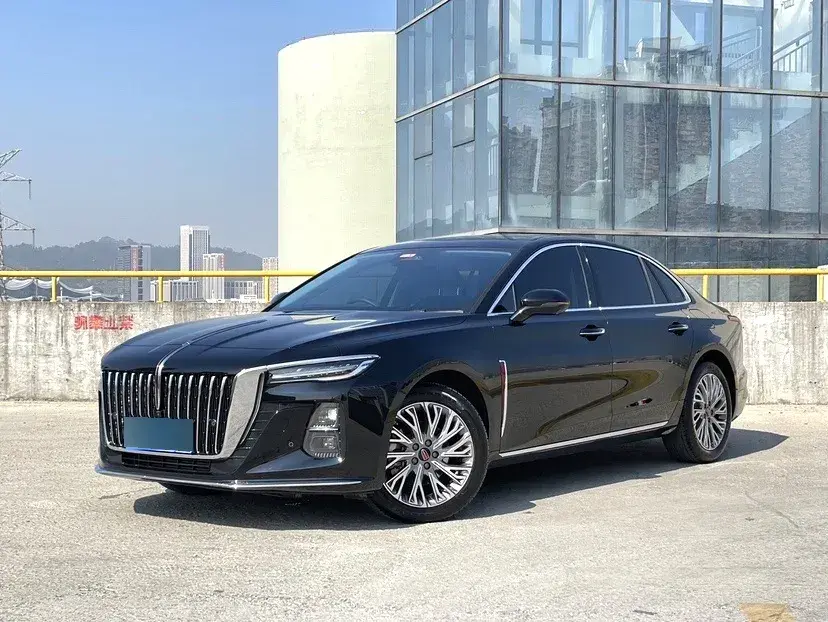 2023 HongQi H5 2.0T 224HP L4 8AT