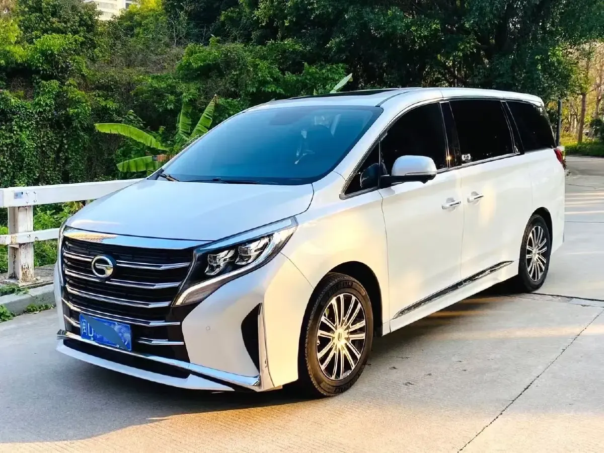 2023 GAC Trumpchi M8 2.0T 252HP L4 8AT