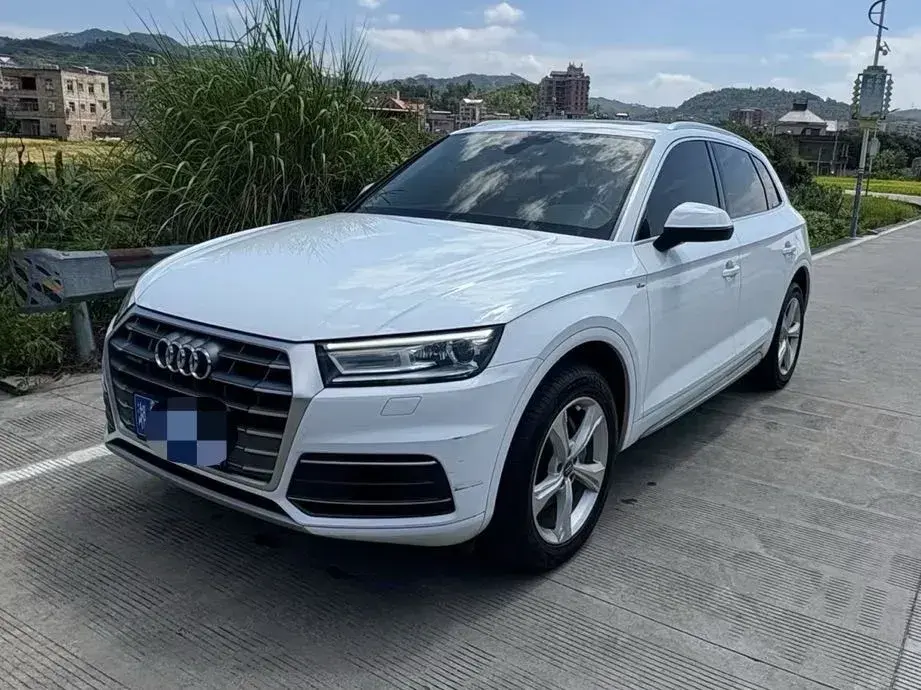 2020 Audi Q5L 2.0T 190HP L4 7DCT