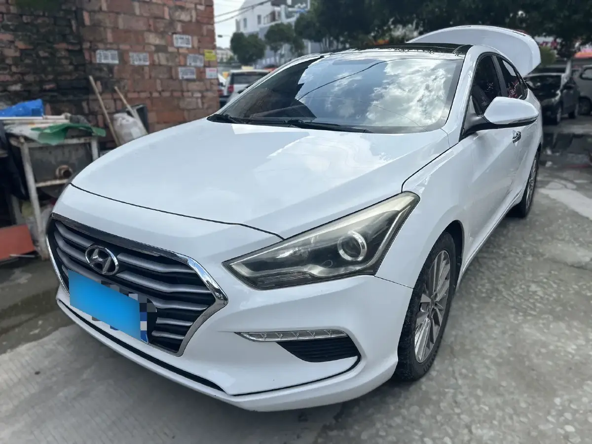 2017 Hyundai Mistra 1.6T 175HP L4 7DCT
