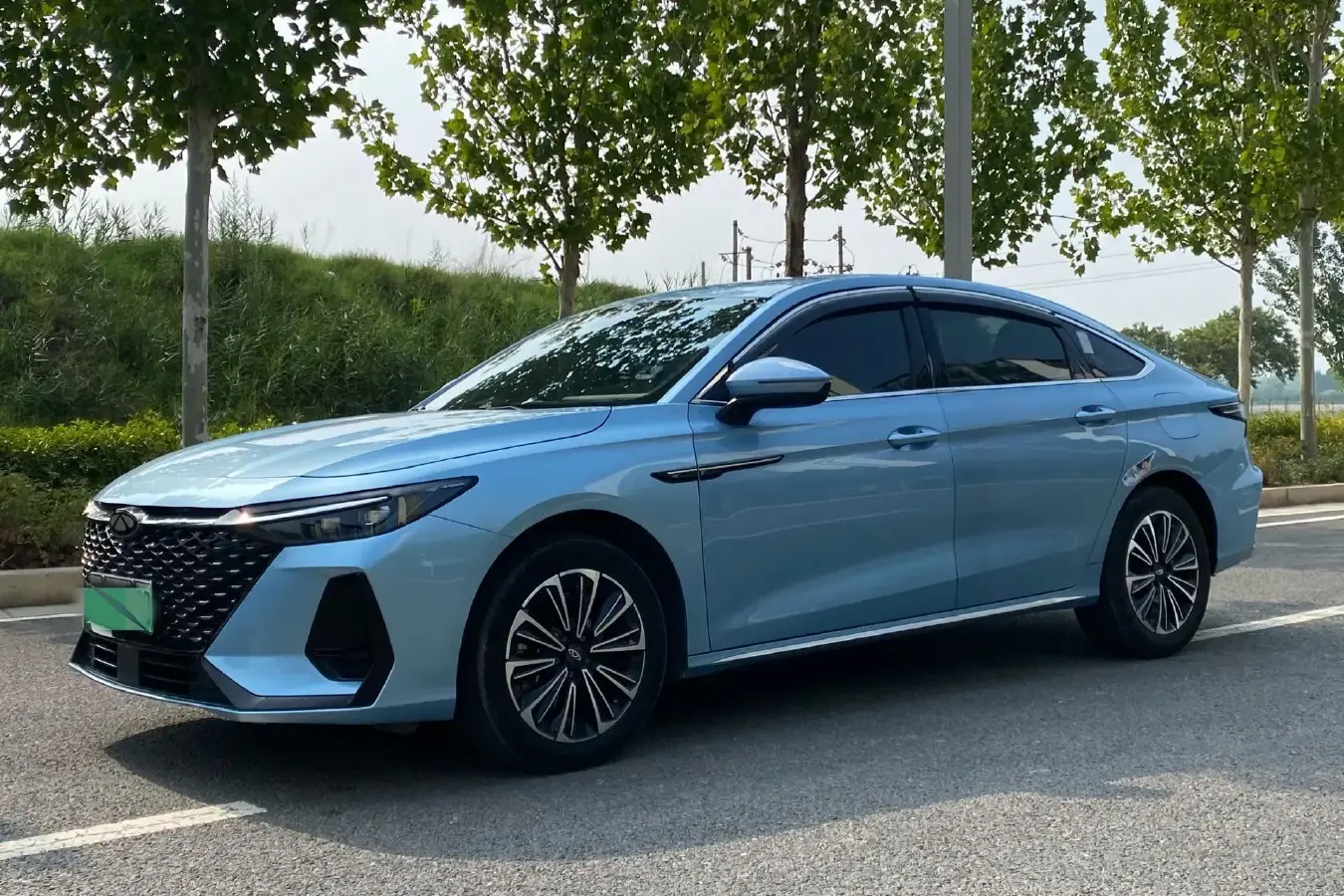 2024 Fulwin FulwinA8 1.5T 156HP L4 1DHT PHEV 18.3KWH