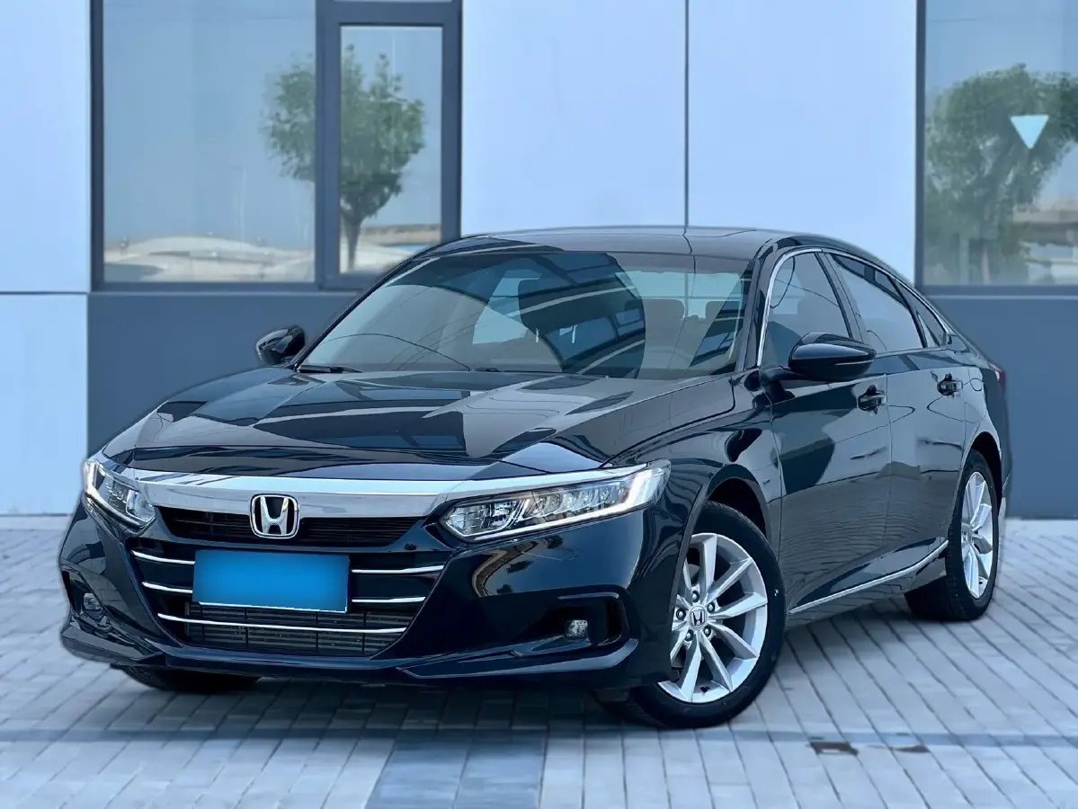 2022 Honda Accord 1.5T 194HP L4 CVT
