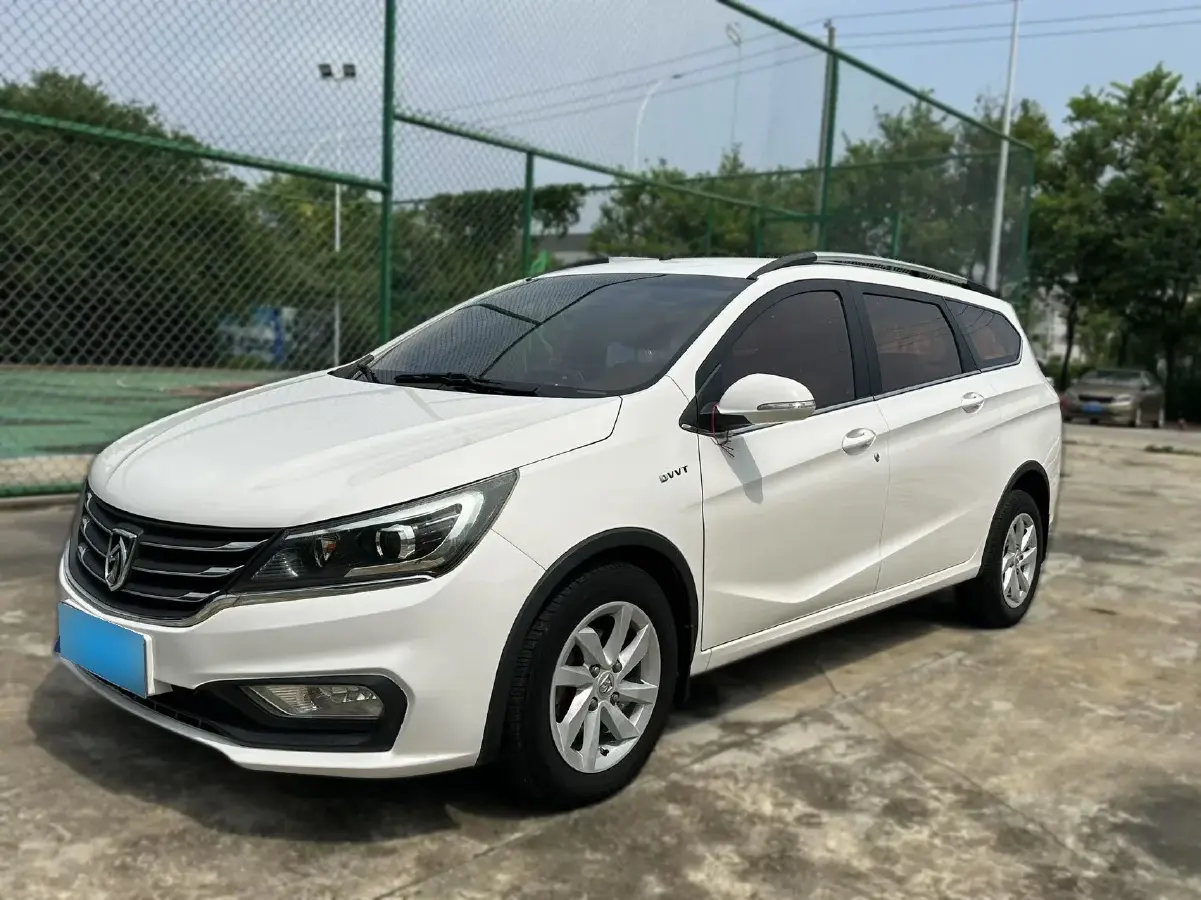 2019 BaoJun 730 1.5T 150HP L4 6MT
