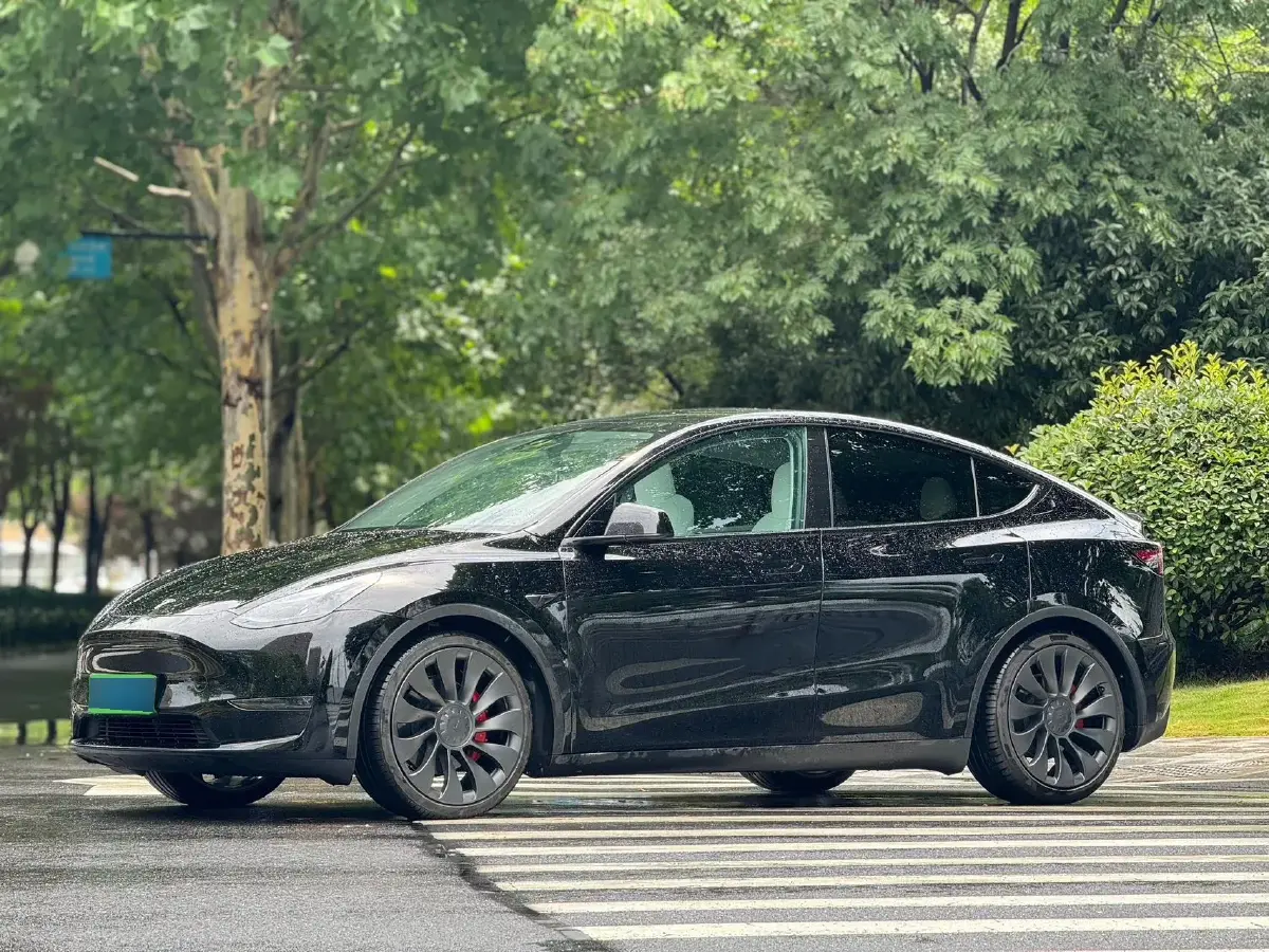 2022 Tesla Model Y BEV 78.4KWH