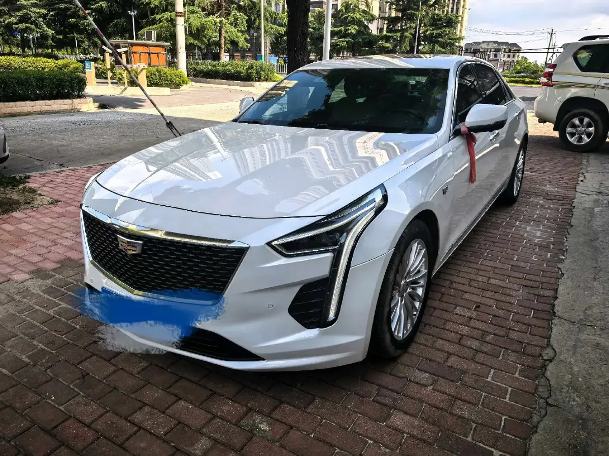 2020 Cadillac CT6 2.0T 241HP L4 10AT