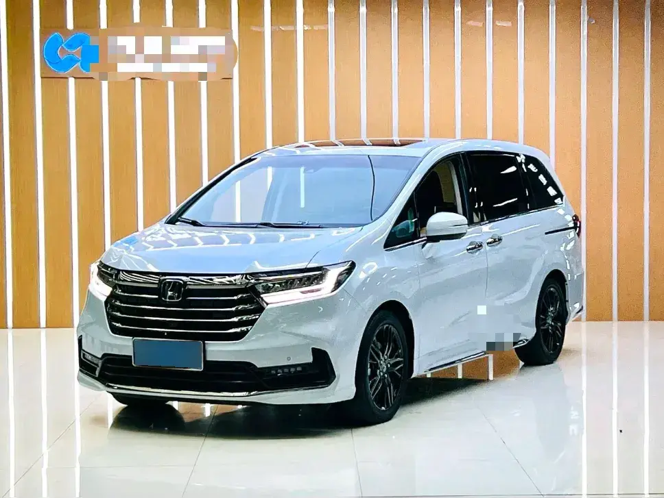 2022 Honda Odyssey 2.0L 146HP L4 E-CVT Hybrid
