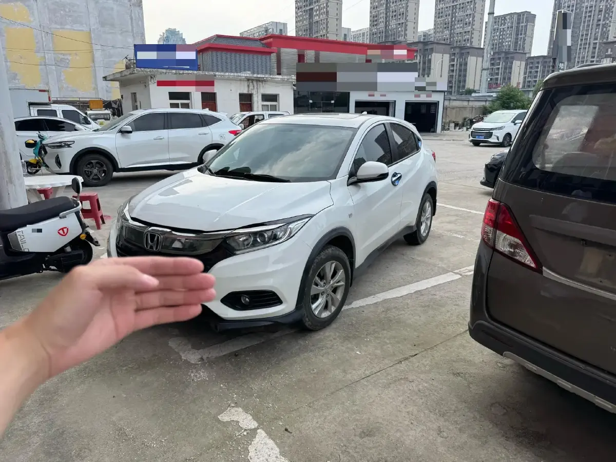 2019 Honda Vezel 1.5L 131HP L4 CVT