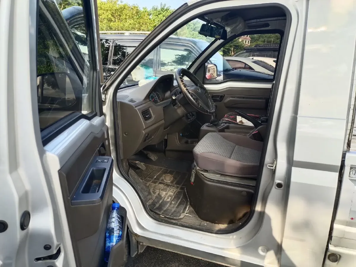 2021 WuLing RongGuang New Truck Special 1.8L 125HP L4 5MT,autocango,china used car exporter,china ev exporter,chinese used car exporter,chinese used ev exporter