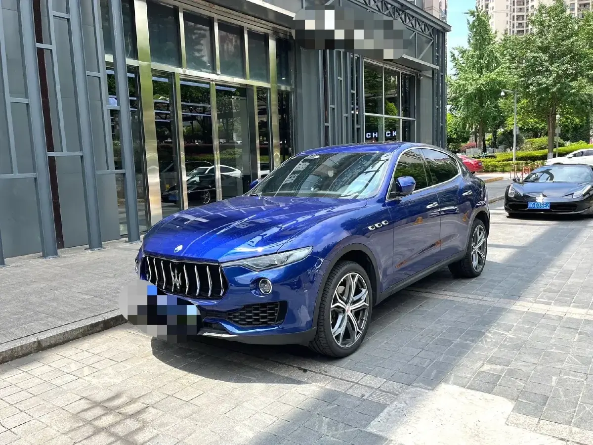2018 Maserati Levante 3.0T 350HP V6 8AT