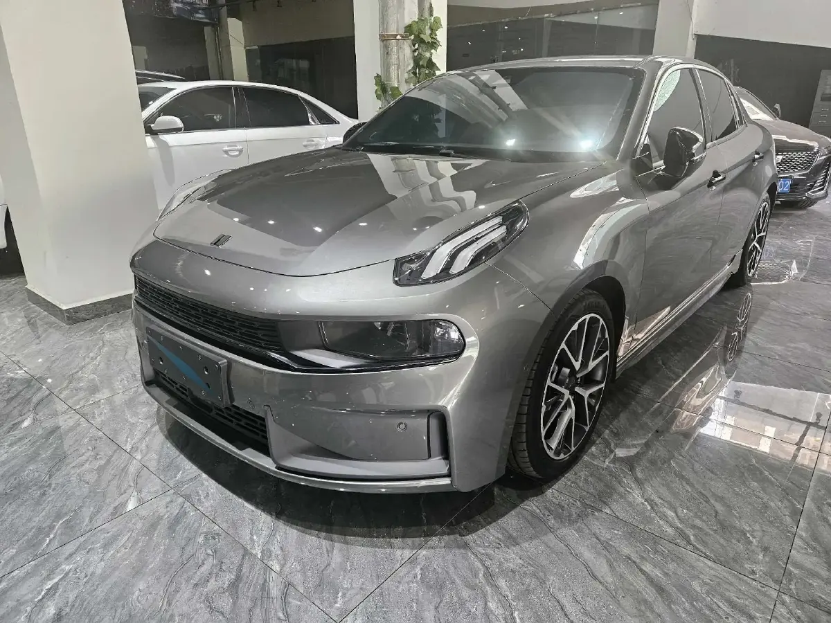 2021 LYNK&CO 03 2.0T 190HP L4 6AT