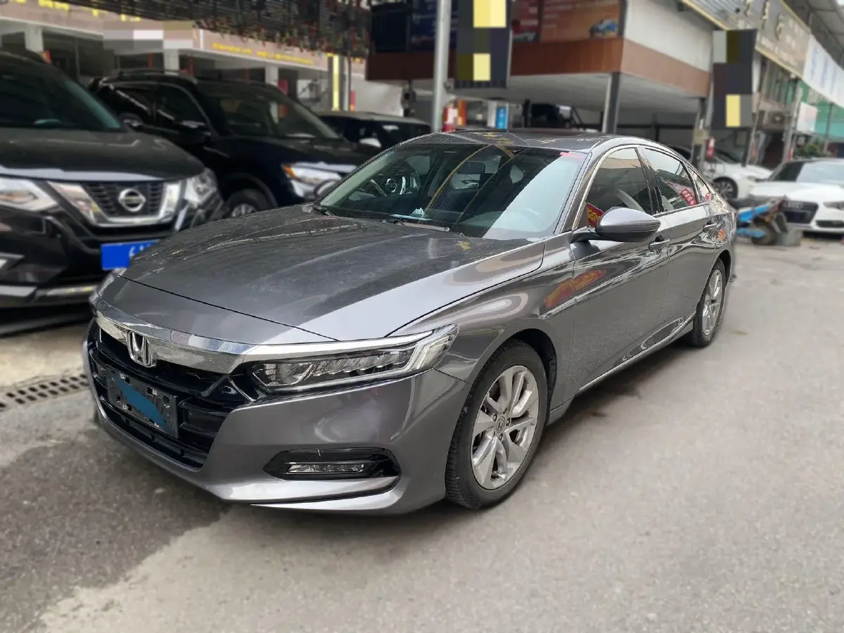 2018 Honda Accord 1.5T 194HP L4 CVT