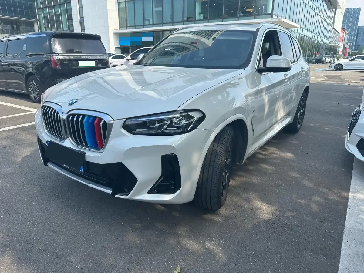 2022 BMW X3 2.0T 184HP L4 8AT