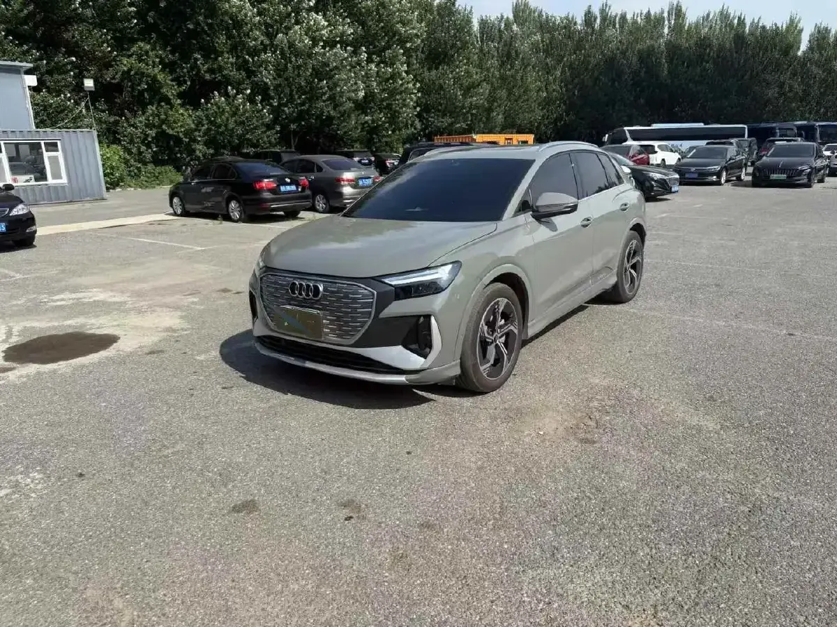 2023 Audi Q4 e-tron BEV 84.8KWH