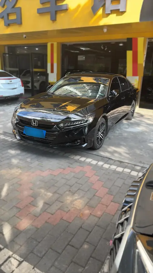 2022 Honda Accord 1.5T 194HP L4 CVT