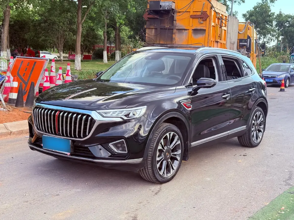 2022 HongQi HS5 2.0T 224HP L4 6AT