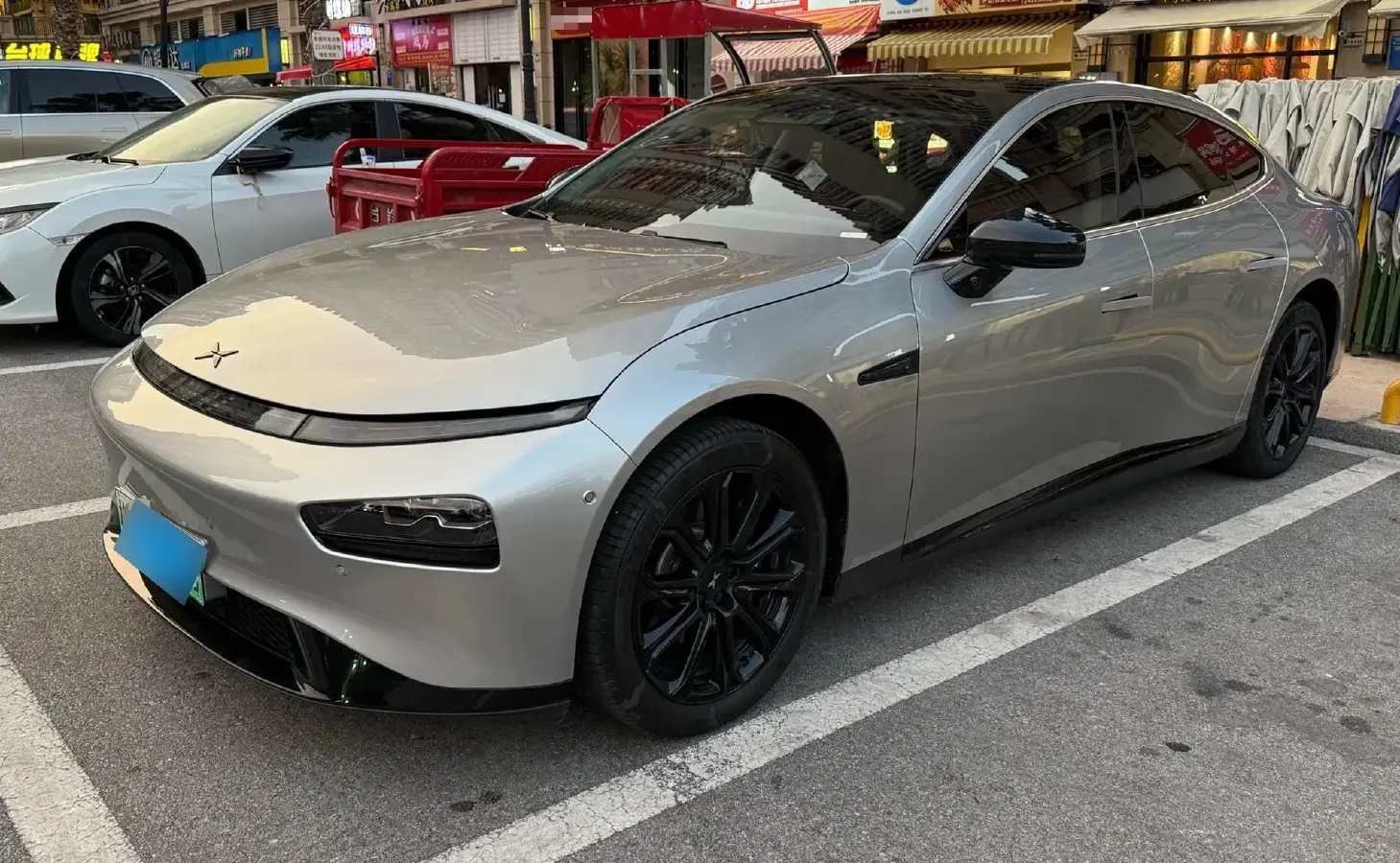 2022 Xpeng P7 BEV 80.9KWH