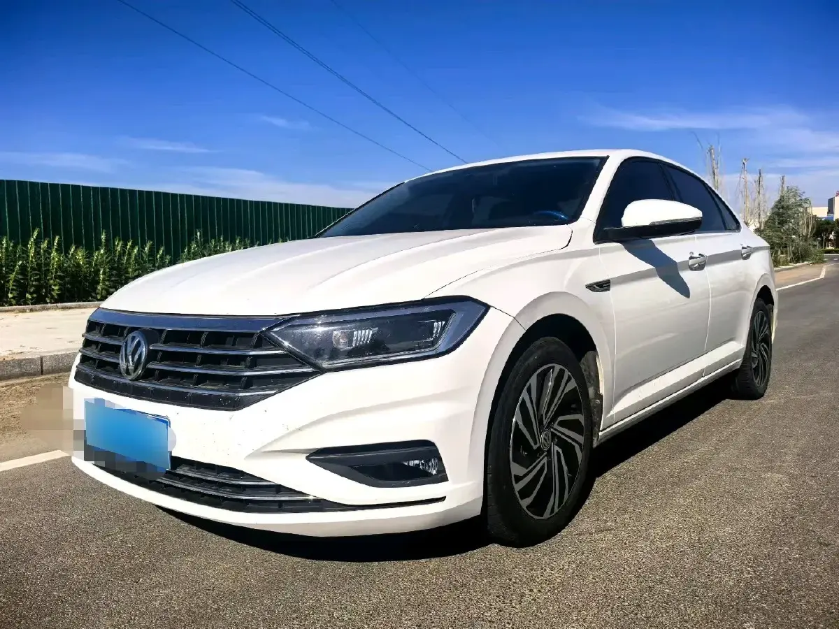 2021 Volkswagen Sagitar 1.4T 150HP L4 7DCT