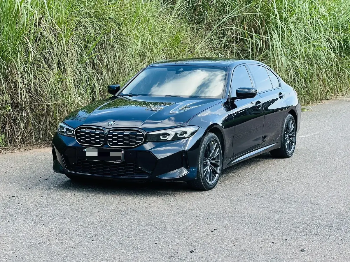 2023 BMW 3 Series 2.0T 184HP L4 8AT