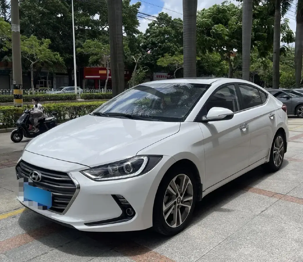 2016 Hyundai Elantra 1.6L 130HP L4 6AT