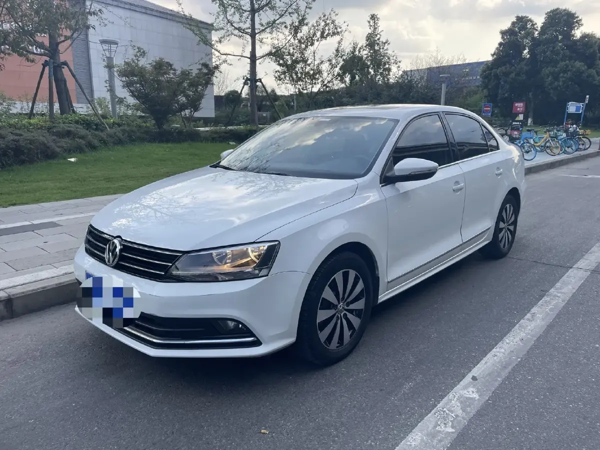 2018 Volkswagen Sagitar 1.6L 110HP L4 6AT