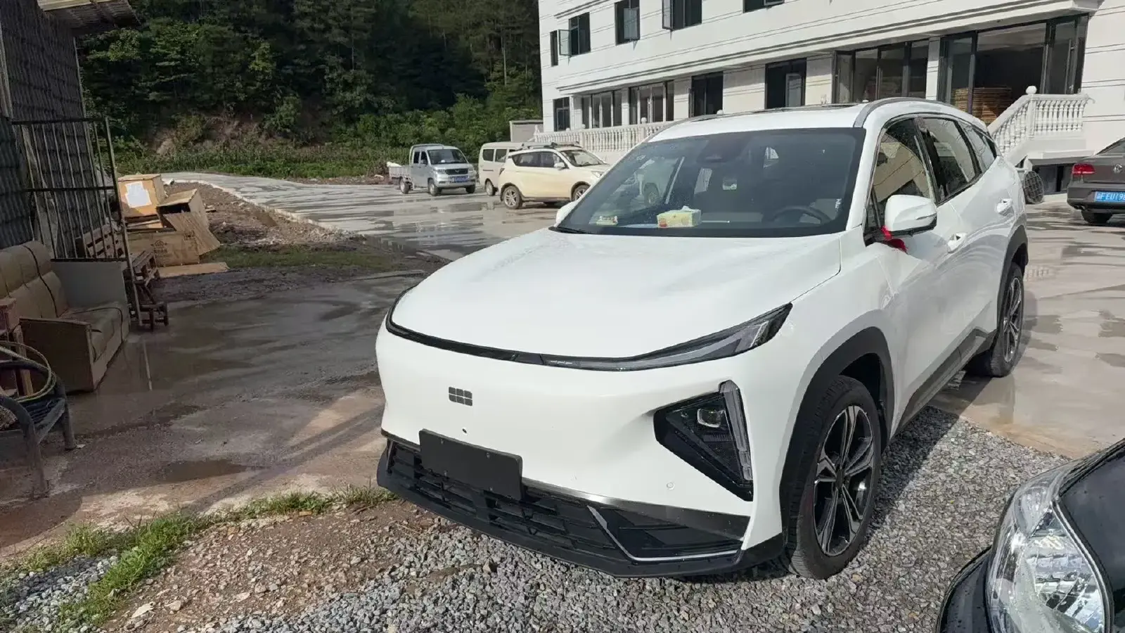 2025 Geely Galaxy L7 1.5L 112HP L4 1DHT PHEV 18.4KWH