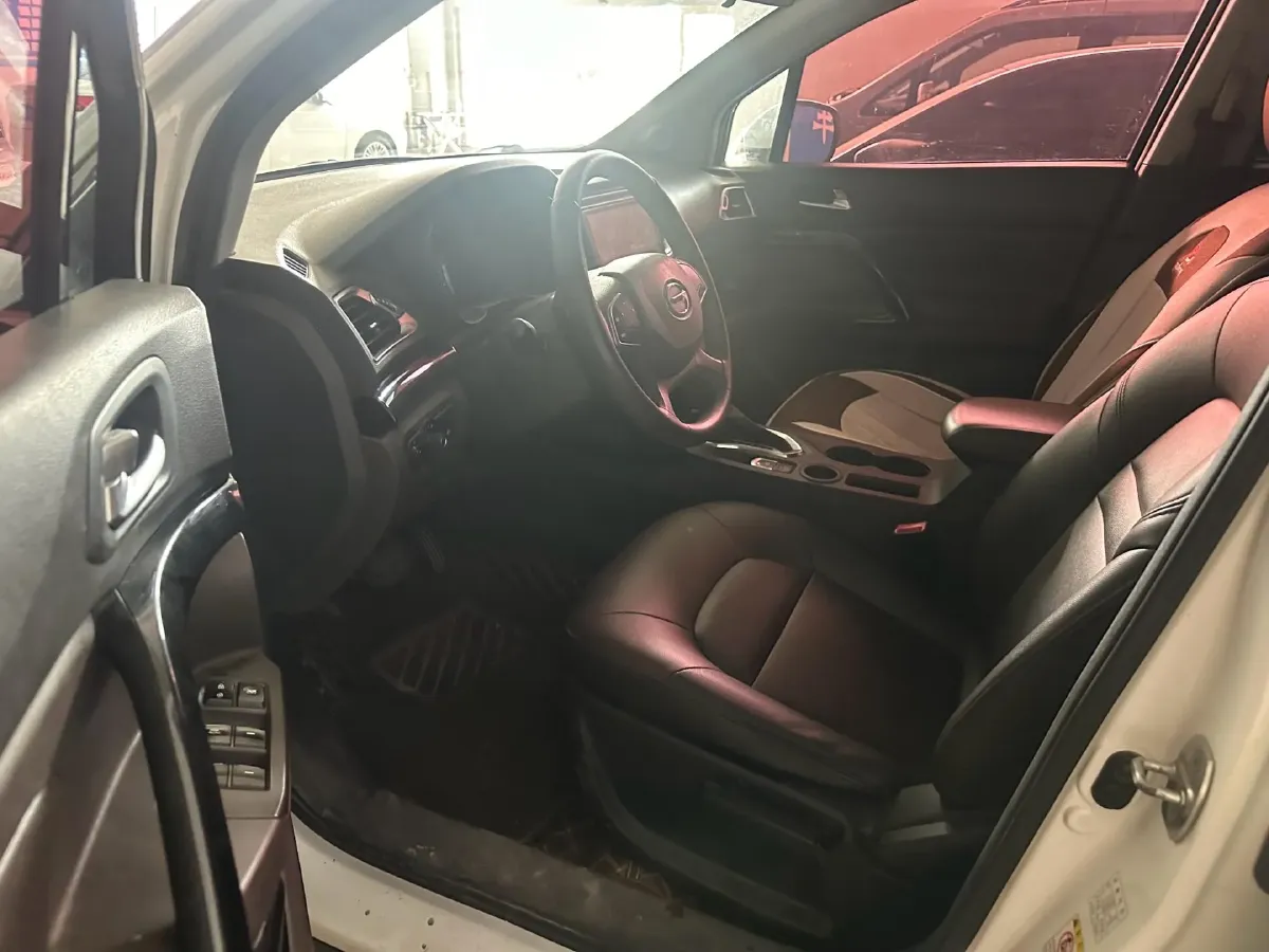 2017 GAC Trumpchi GS4 1.5T 152HP L4 6AT,autocango,china used car exporter,china ev exporter,chinese used car exporter,chinese used ev exporter