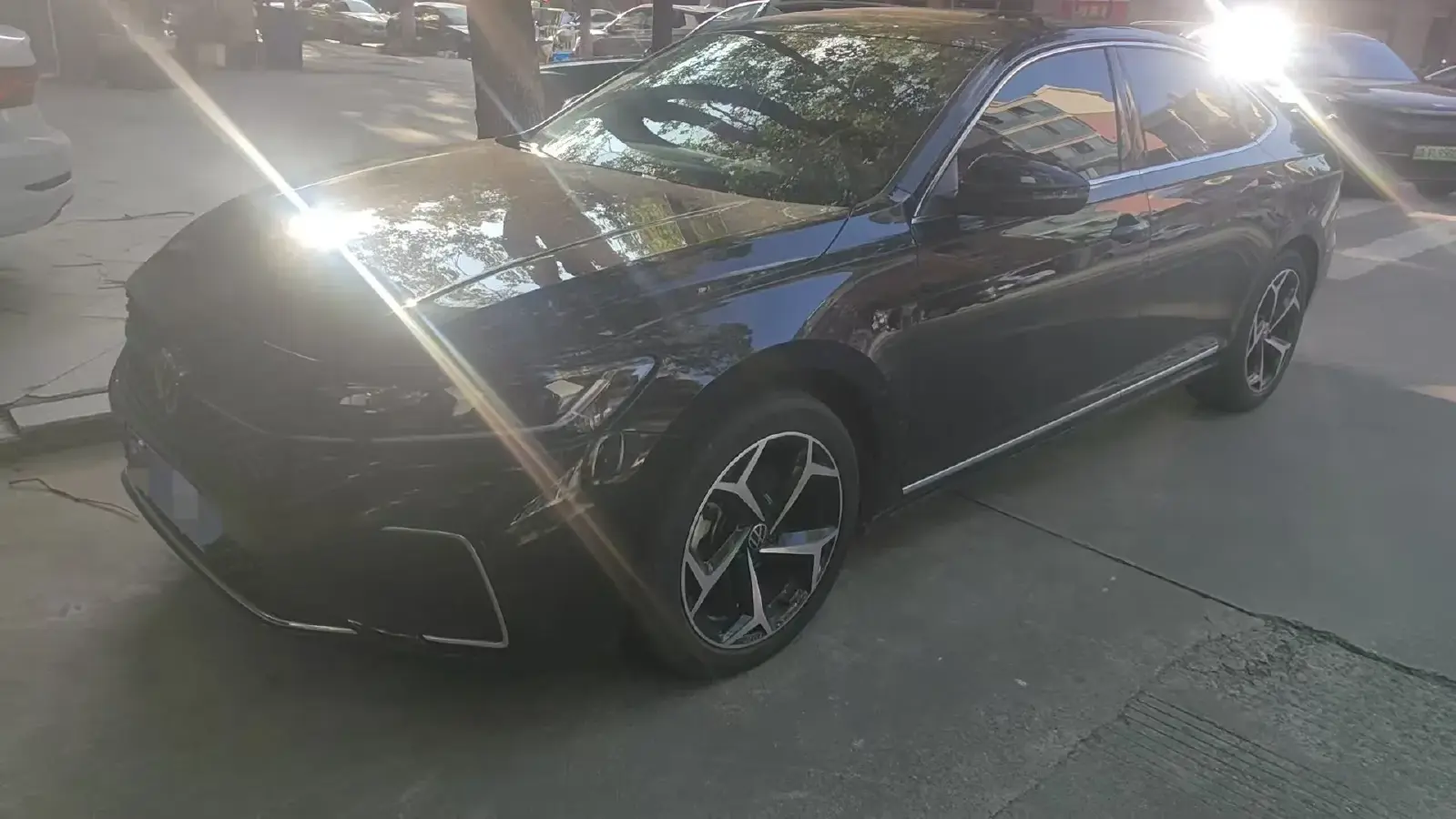 2023 Volkswagen Passat 2.0T 186HP L4 7DCT