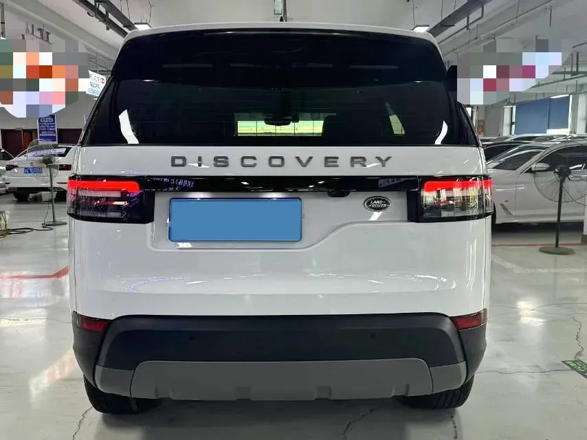 2019 Land Rover Discovery 2.0T 300HP L4 8AT,autocango,china used car exporter,china ev exporter,chinese used car exporter,chinese used ev exporter