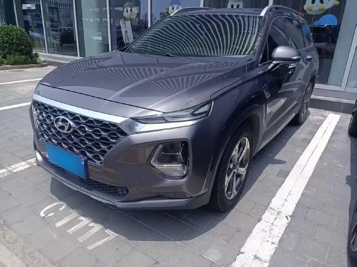 2019 Hyundai Santafe 2.0T 240HP L4 8AT